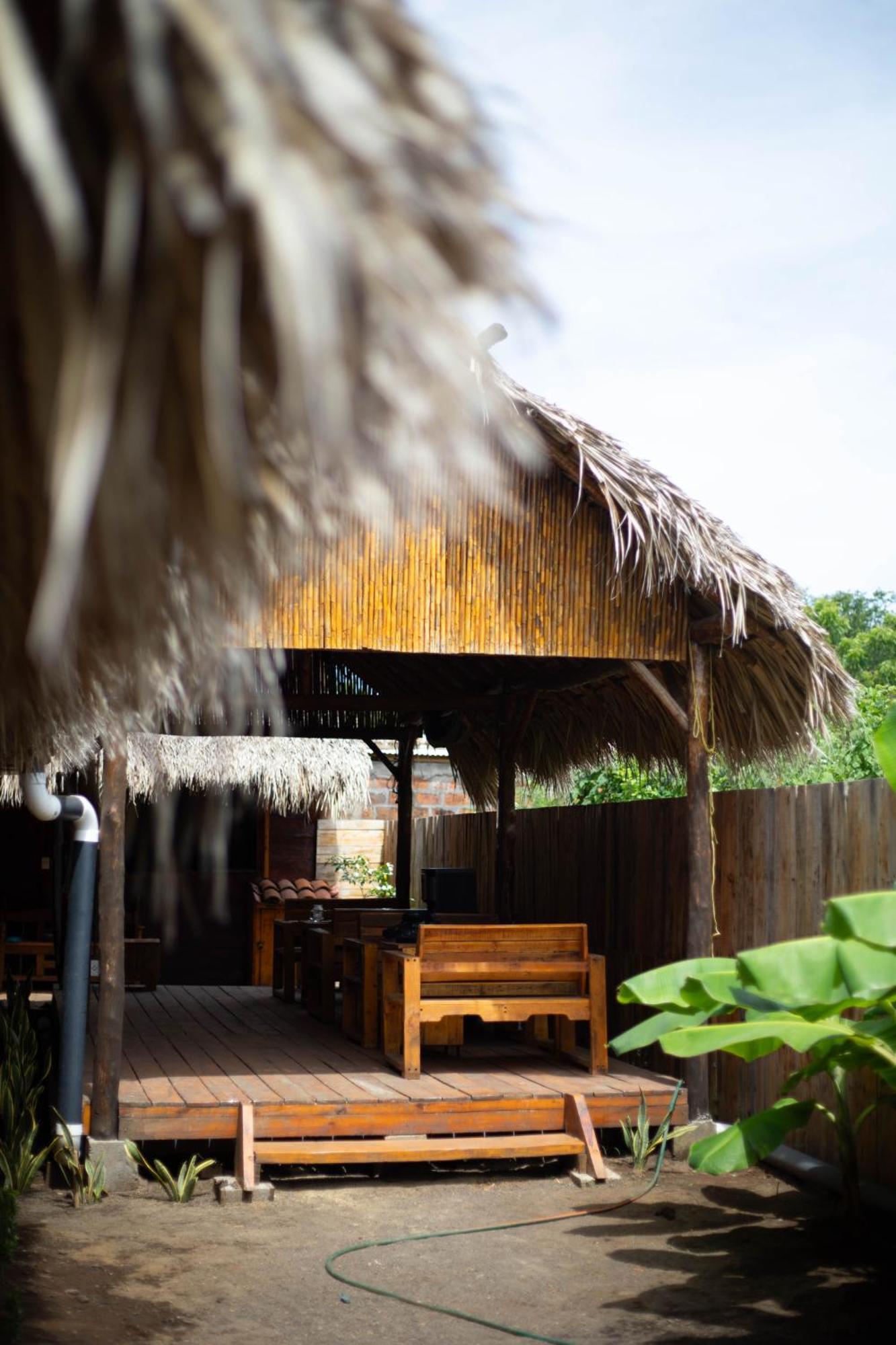 Casa Bambucha Hotel Las Peñitas Екстериор снимка